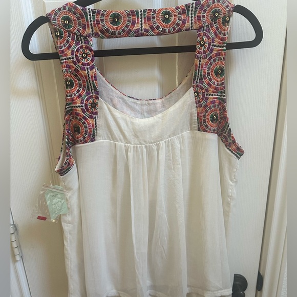 Akemi & Kin Boho Embroidered Sleeveless Beaded Blouse - Cream and Multicolor - Picture 3 of 8